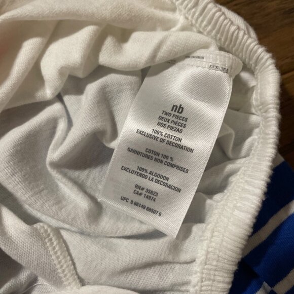 New Carter’s 2 pack rompers ruffle embroidered size newborn - Picture 9 of 9